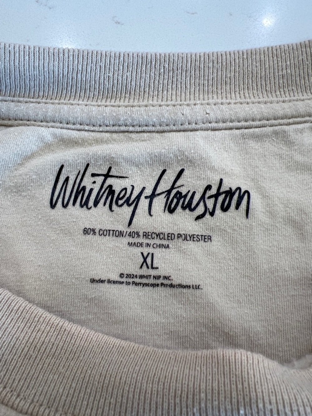 Whitney Houston Graphic Sweatshirt Leopard Print Photo Crewneck XL - Picture 4 of 9